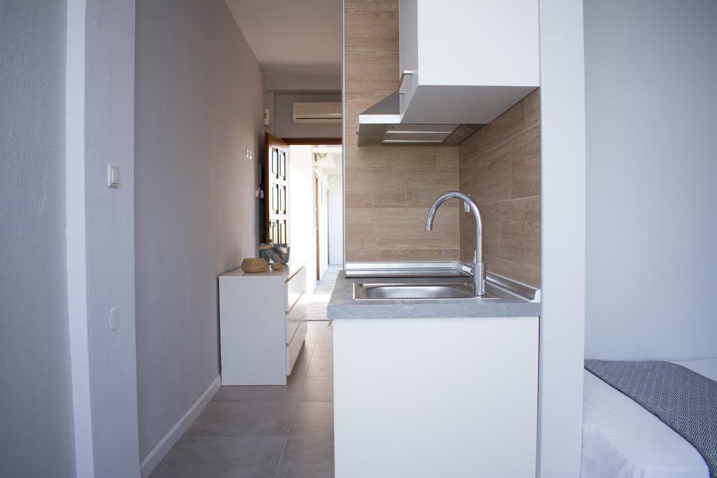 Avgerou Studios&apartments
