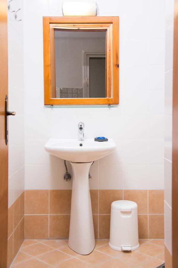 Avgerou Studios&apartments Psakoudia