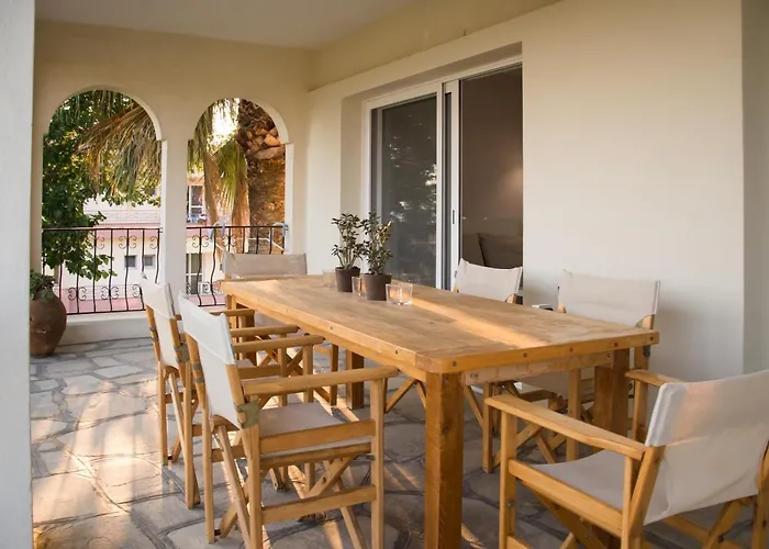 Avgerou Studios And Apartments