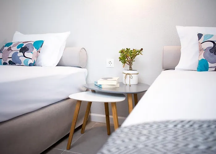 Avgerou Studios And Apartments