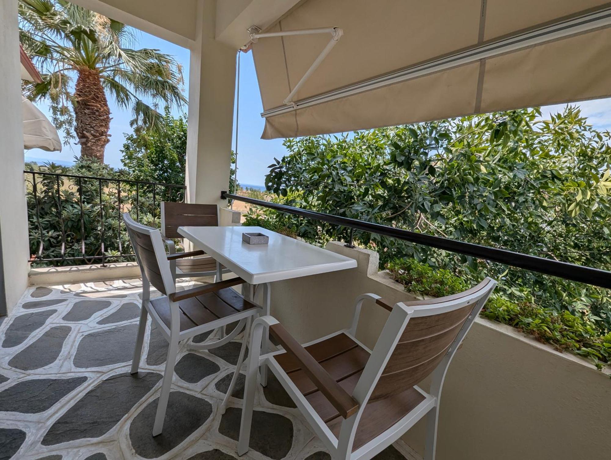 Avgerou And Apartment Psakoudia